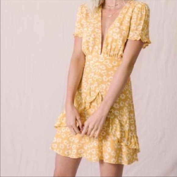 Sadie & Sage Dresses & Skirts - Sadie & Sage Floral Fairy Ruffle Dress